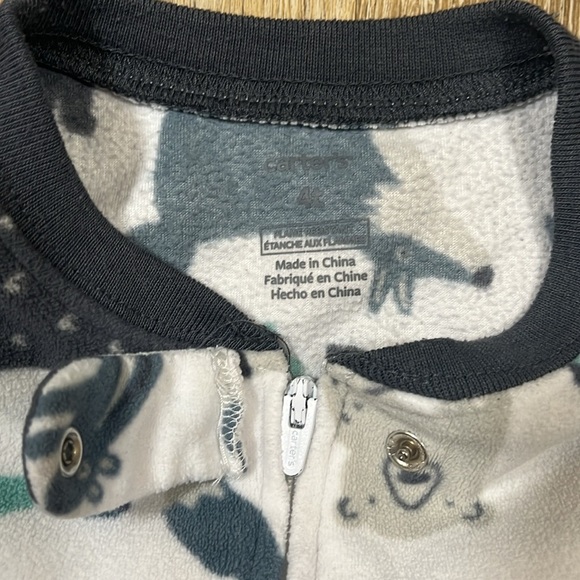 Carter's 4T Onesie Footie Pajamas Pjs Fleece Warm Winter Zip Up EUC - Lot of 2 - Picture 12 of 15